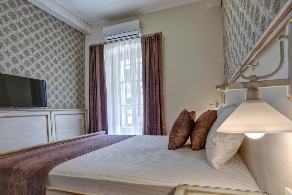 Piazza Apartments 2 Petrovac Bilik gambar